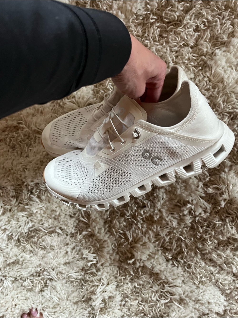 On Running Women’s Cloud Coast Shoes